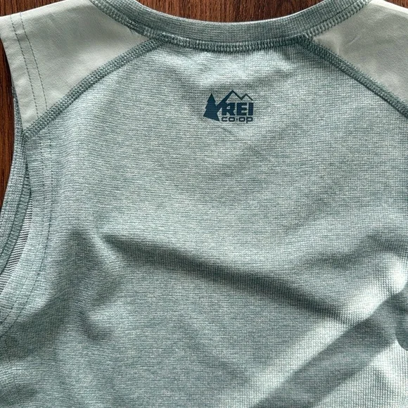 REI Screenline Tank XS Teal Breathable Lightweight Athleisure Summer Run Hike - Picture 6 of 7